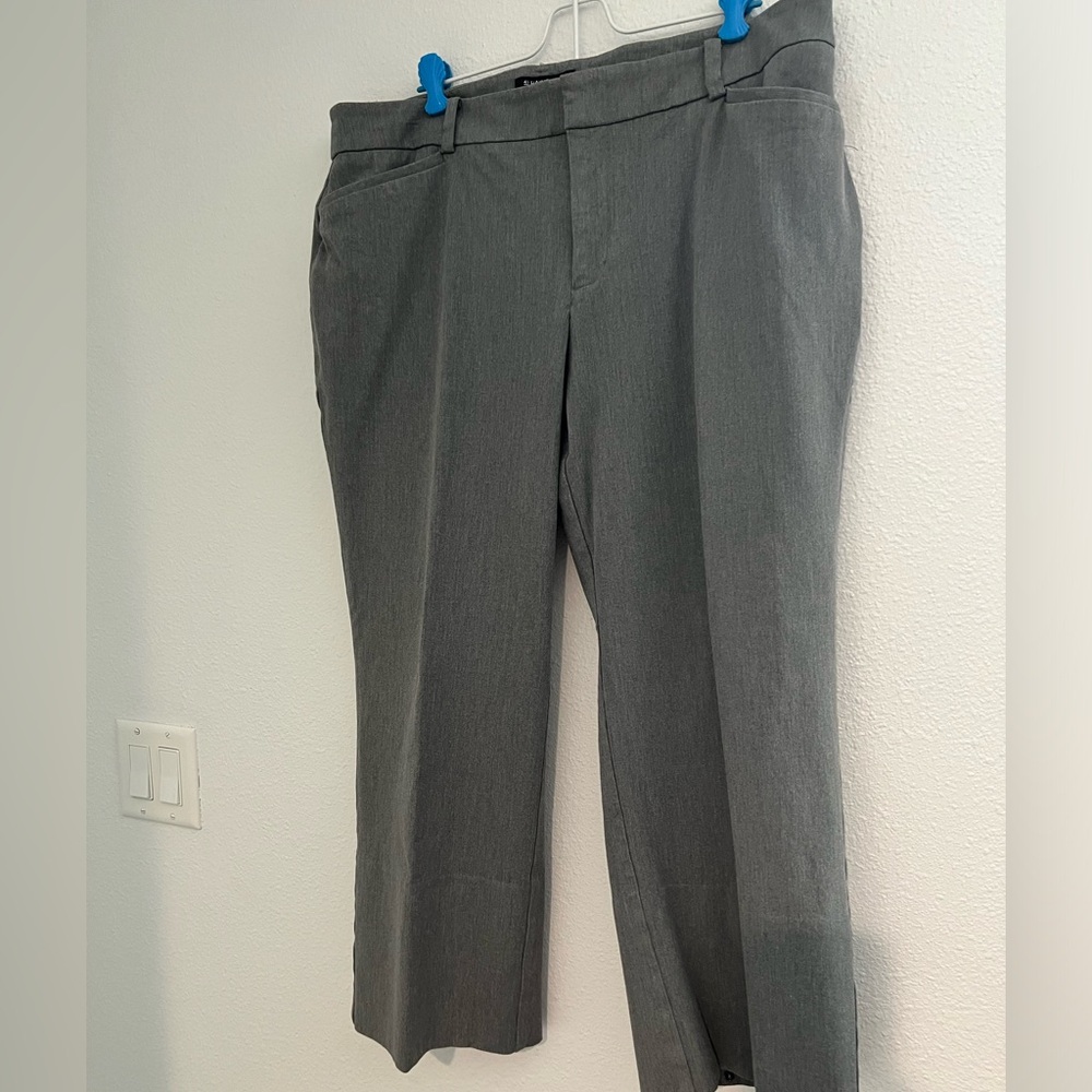 16w short dress pant